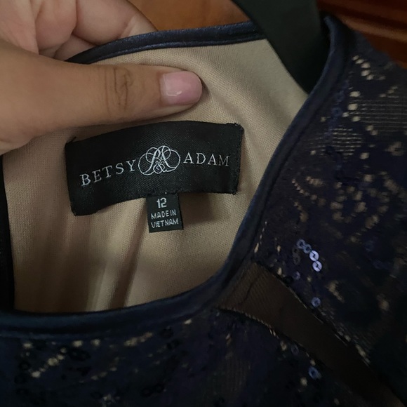 Navy blue formal dress front sexy keyhole 💙 - Picture 6 of 6